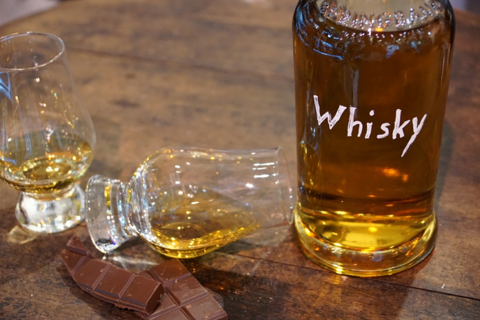 L'importance de l'eau dans la dégustation du whisky